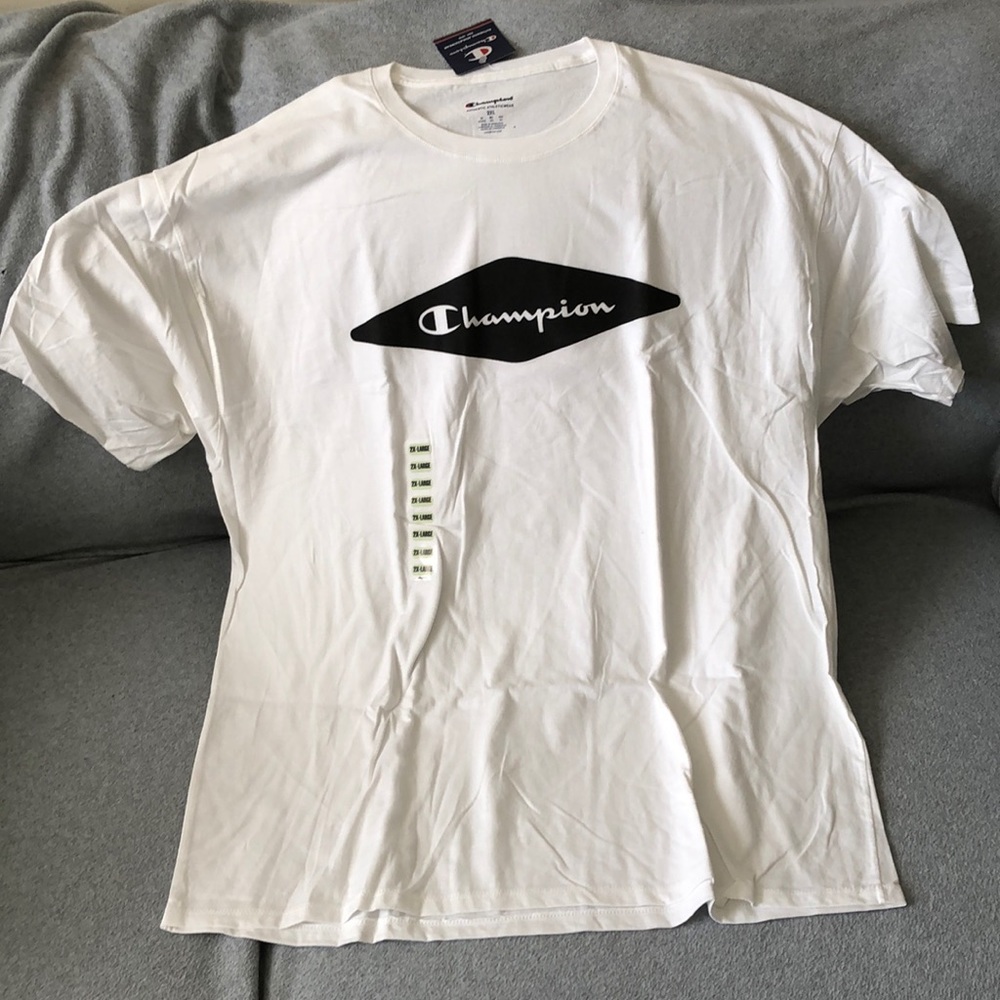 Champion Diamond Classic Graphic Tee